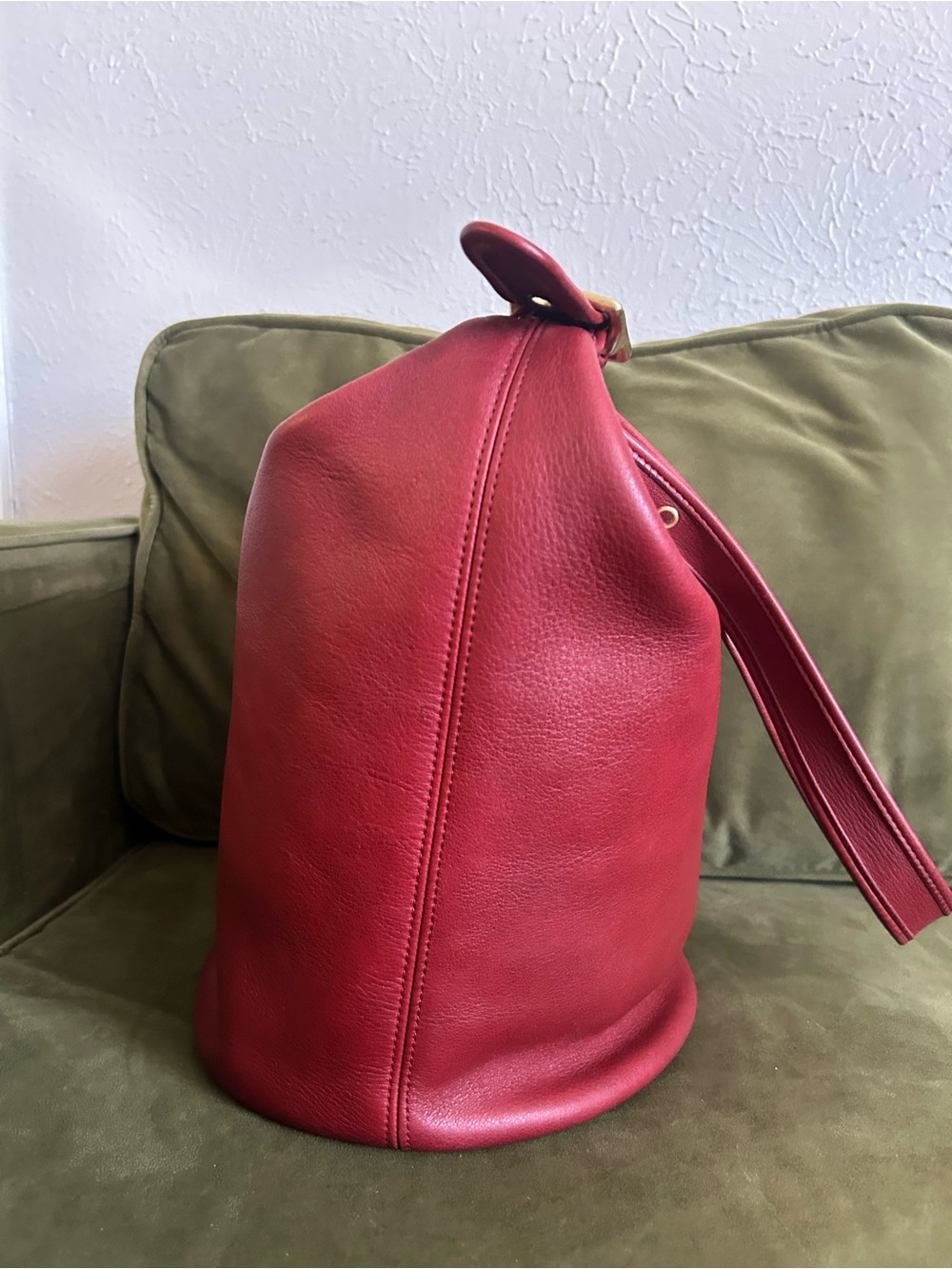 Vintage Coach Duffel Shoulder Bag 9085 XL Red Leather - Picture 16 of 16